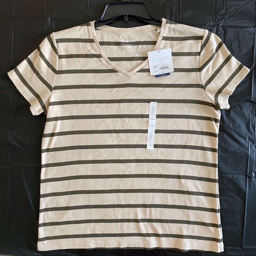 *NEW* Croft & Barrow XL classic tee